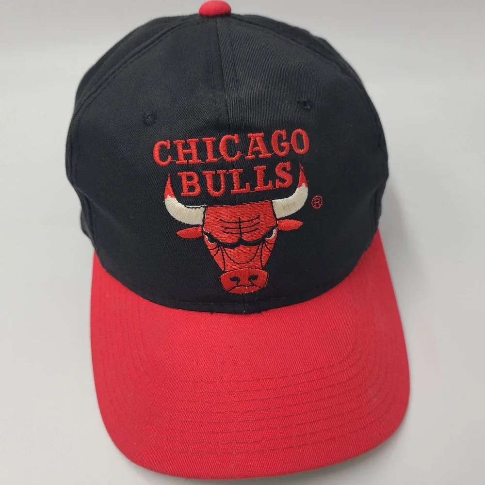 Vintage Chicago Bulls Hat Snapback‎ The G Cap Black Red NBA Basketball 90s Men